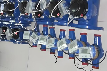 有線遠(yuǎn)傳水表和無(wú)線遠(yuǎn)傳水表的差異表現(xiàn)在哪？